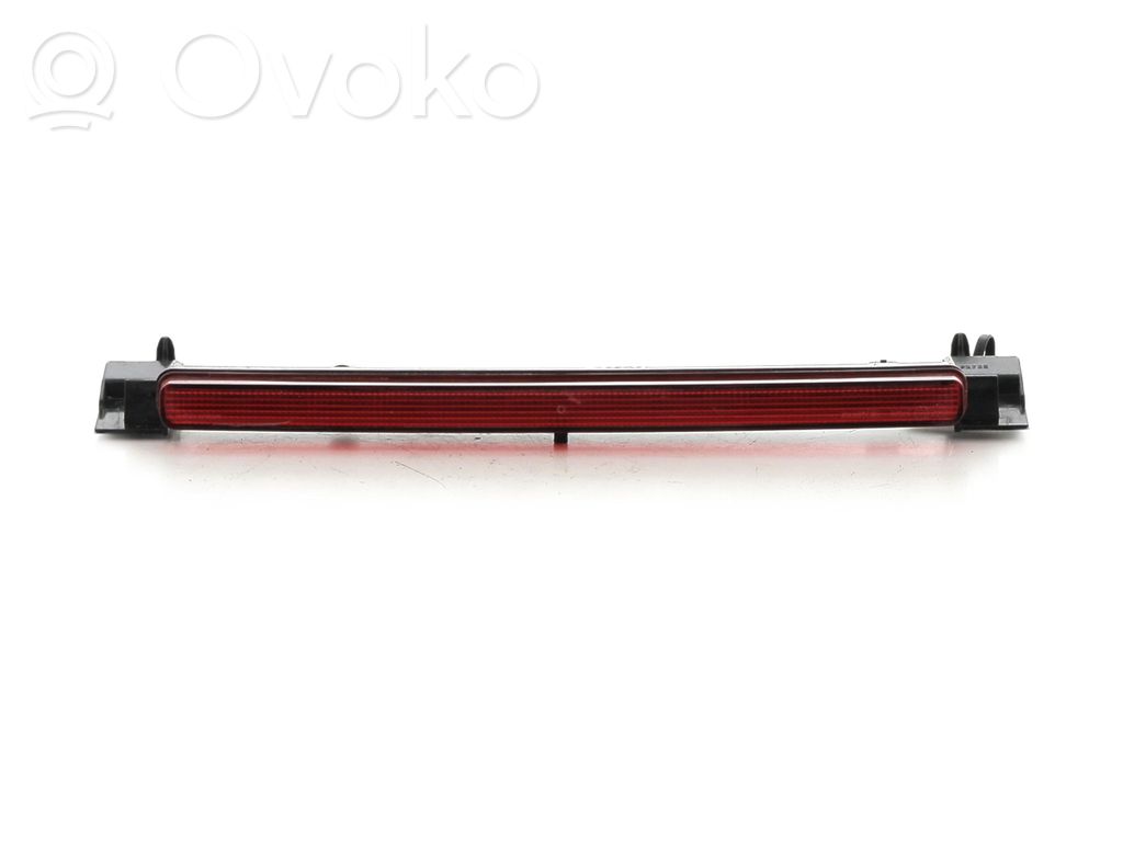 Volvo XC40 Third/center stoplight 