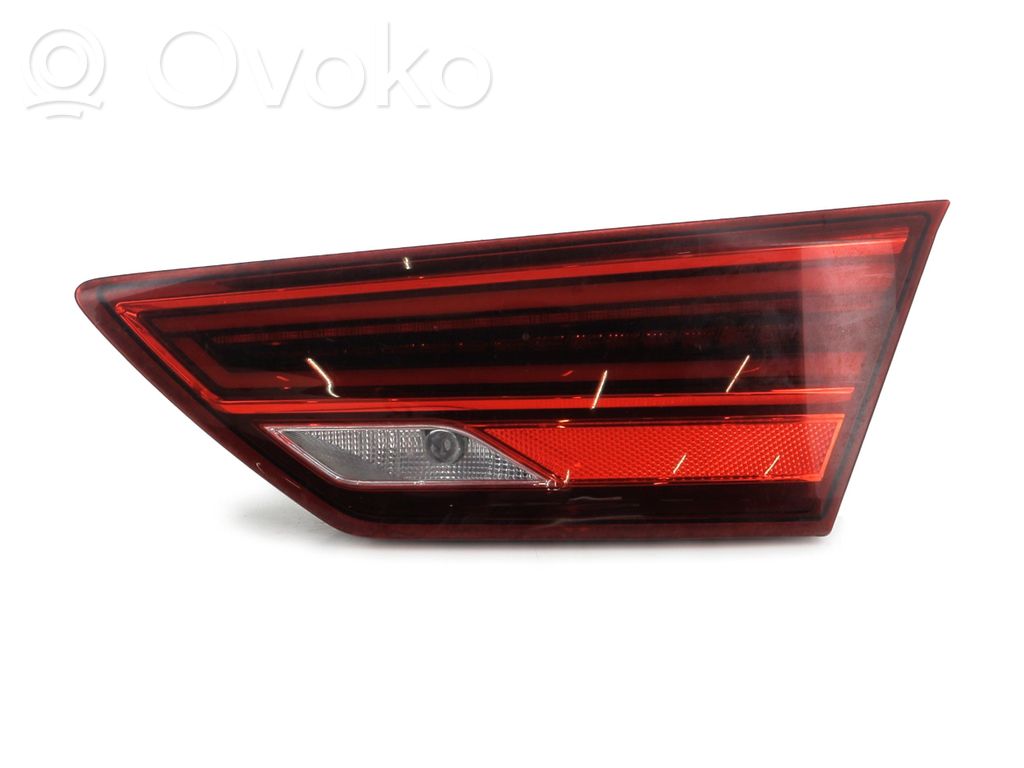 Seat Leon (5F) Takaluukun takavalot 