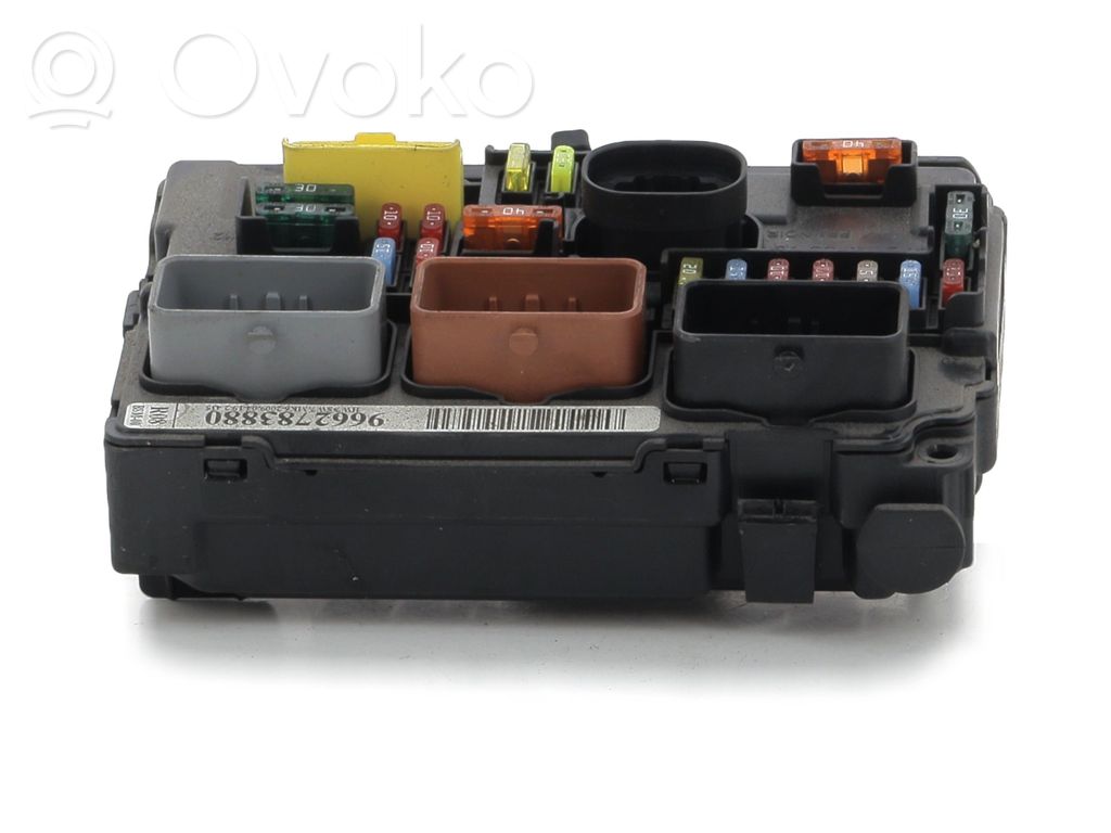 Peugeot 207 BSM Control unit 