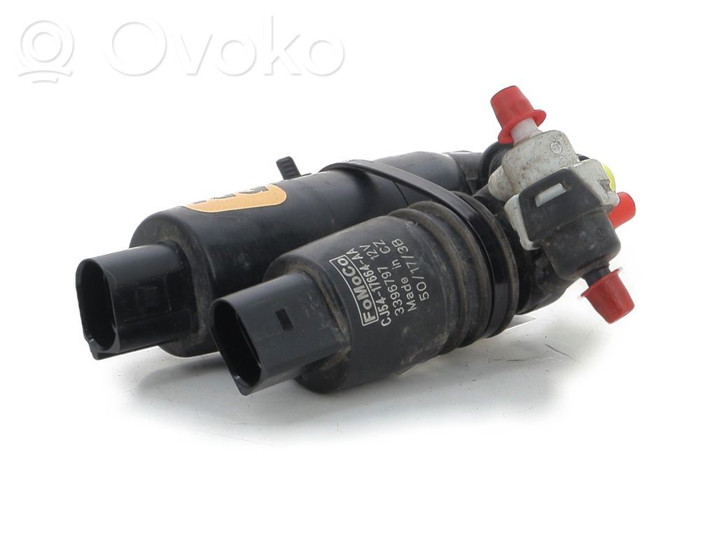 Ford Kuga II Windscreen/windshield washer pump 