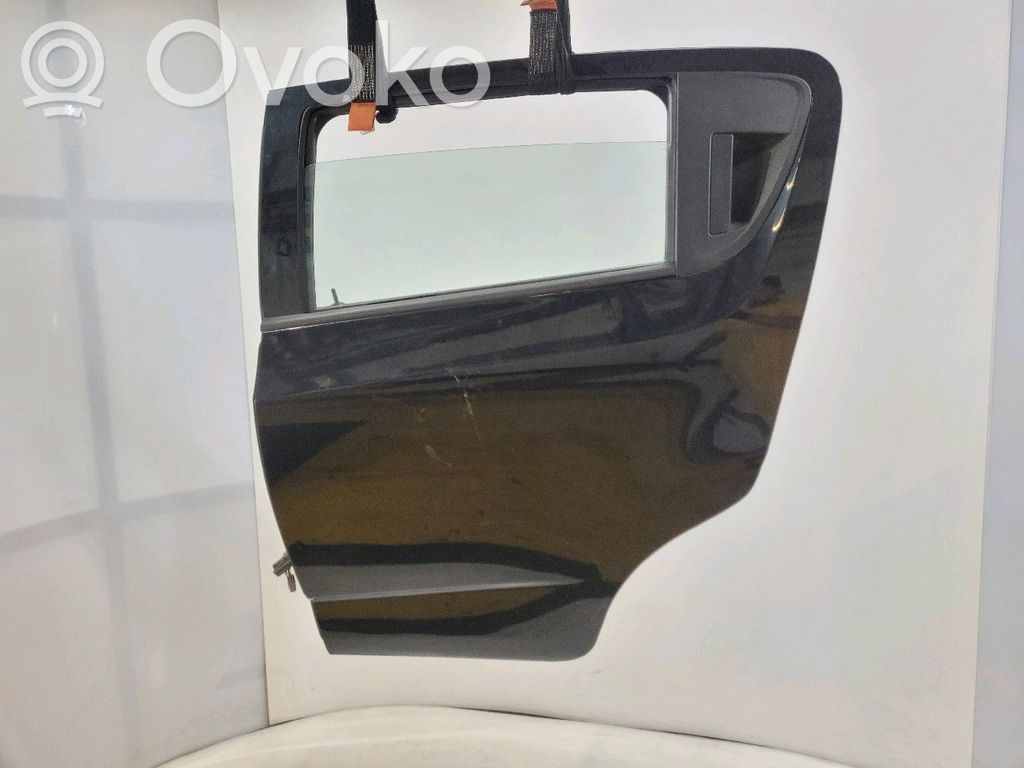 Chevrolet Aveo Puerta trasera 