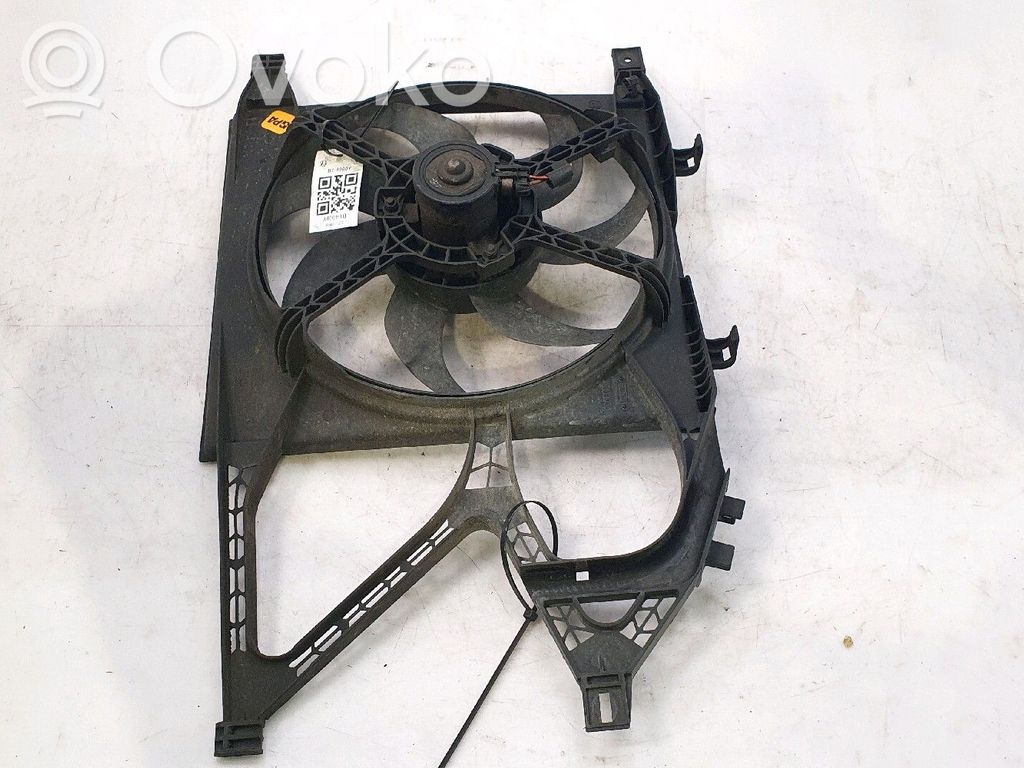 Opel Corsa C Elektryczny wentylator chłodnicy 