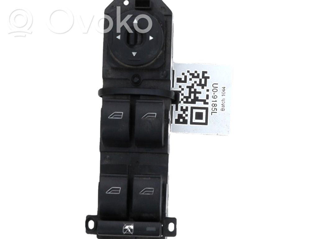 Ford Focus Electric window control switch 