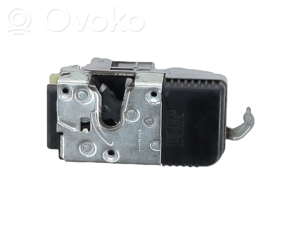 Etuoven lukko   9136L8,F13792Q