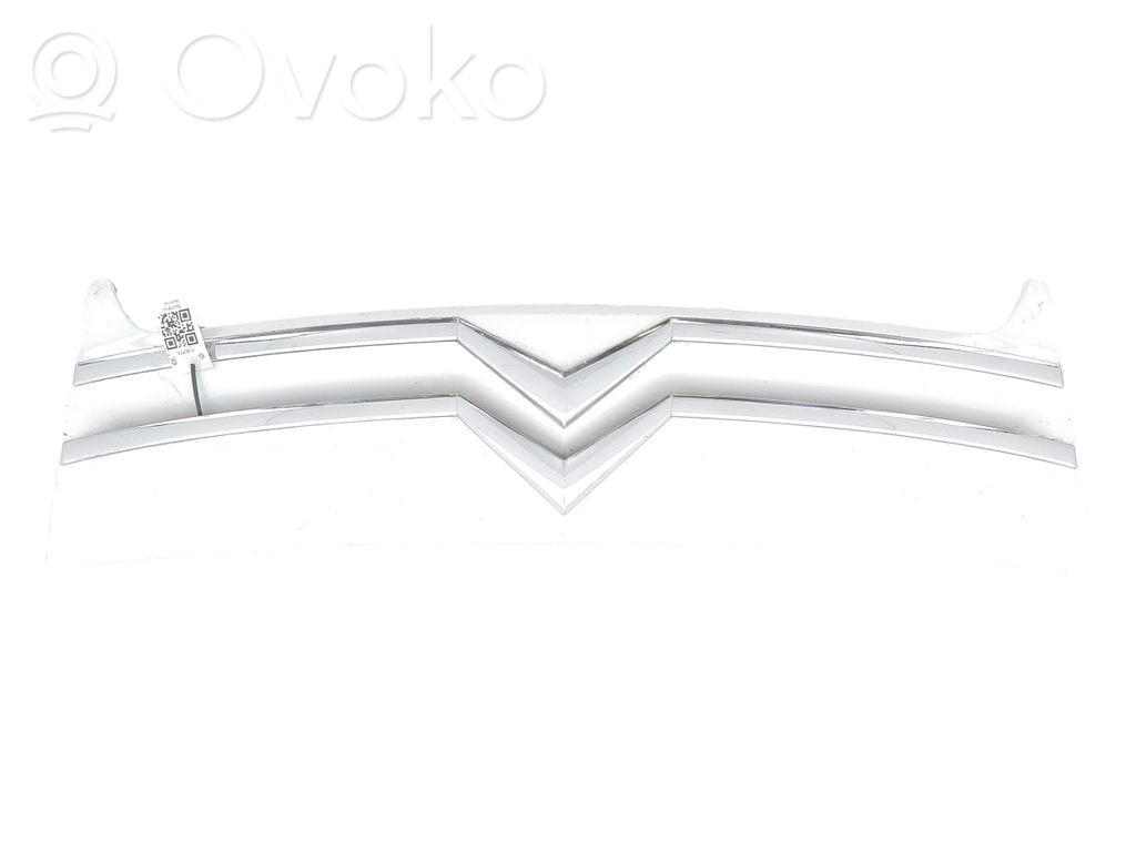Peugeot Expert Front bumper upper radiator grill 