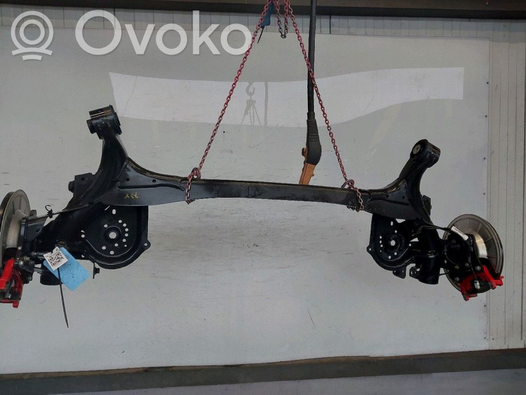 Ford Kuga III Taka-akselin palkki 