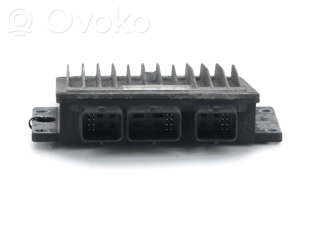 Moottorin ohjainlaite/moduuli   8200911566,T07410I