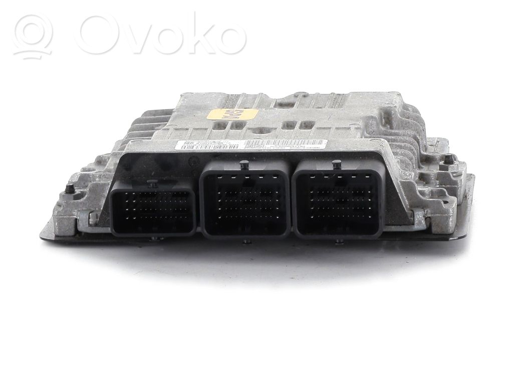 Peugeot 3008 I Engine control unit/module 