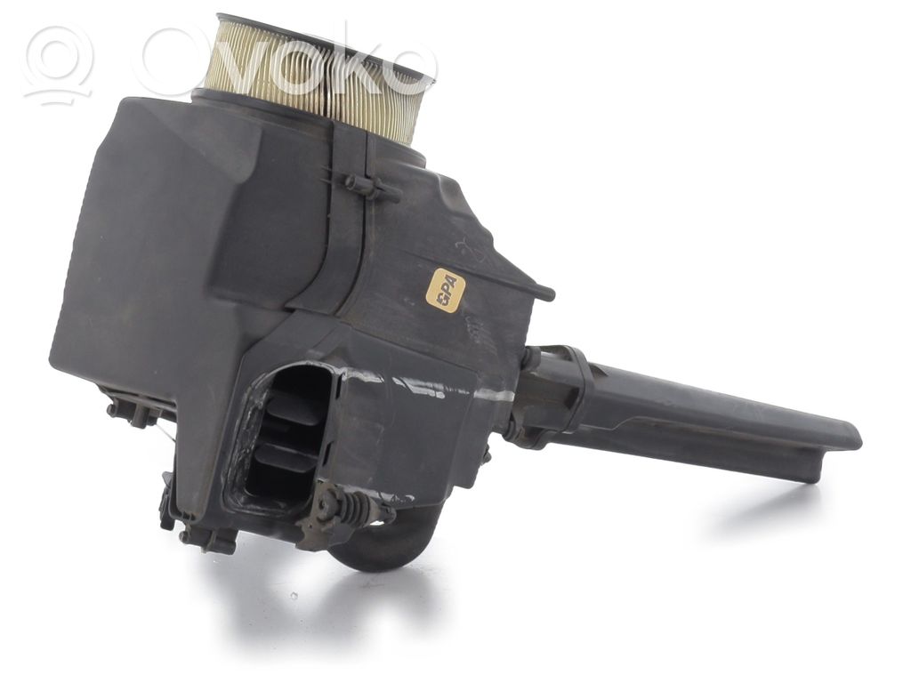 Ford Focus Air filter box 