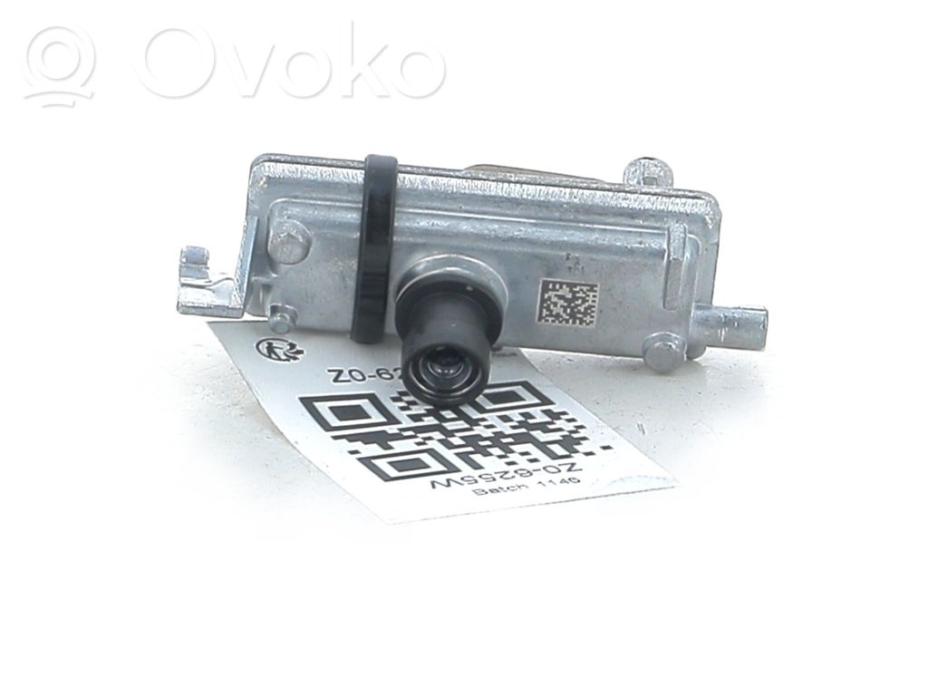 Windshield/windscreen camera   2702344,Z06255W