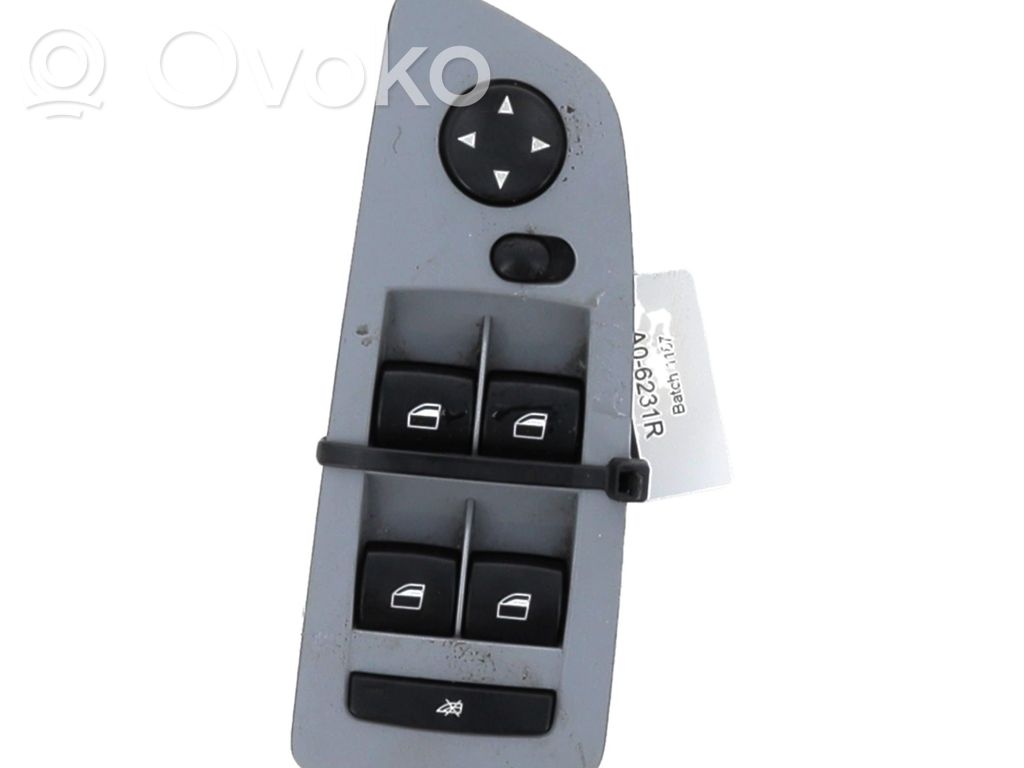 BMW 1 E82 E88 Electric window control switch 