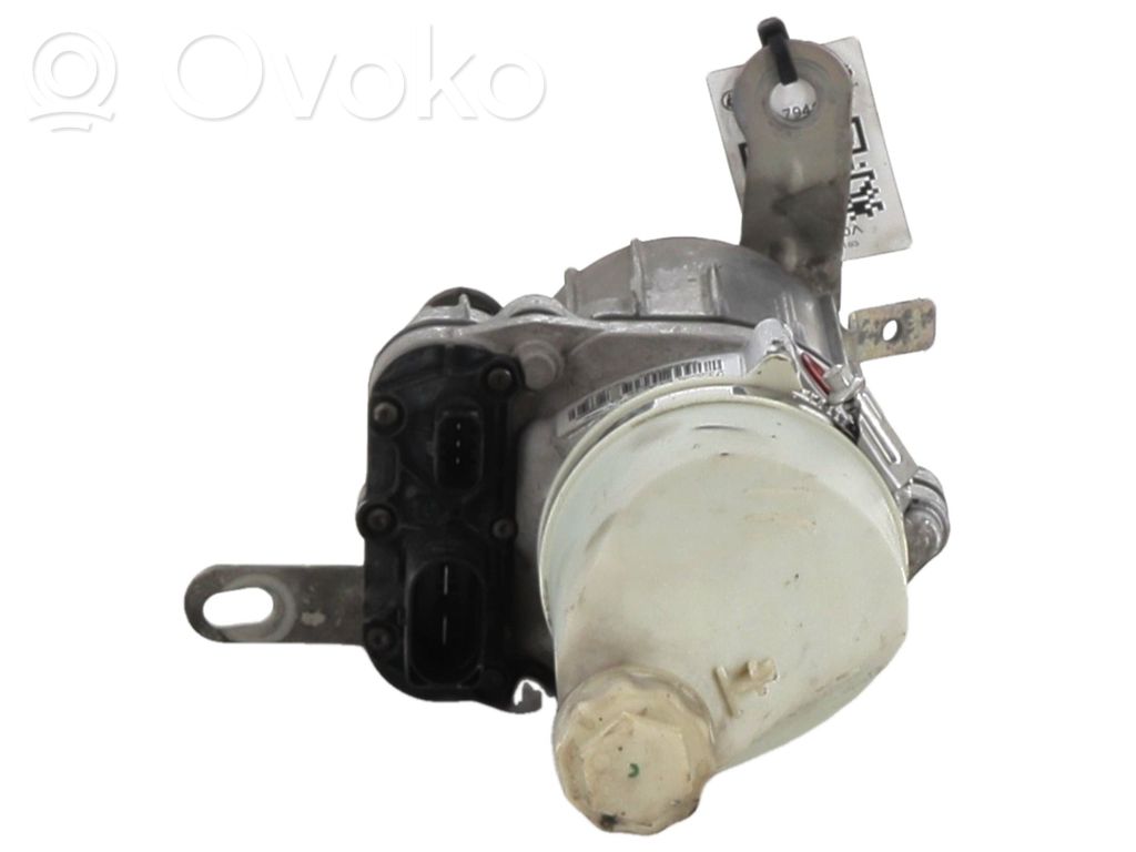 Opel Zafira B Power steering pump 