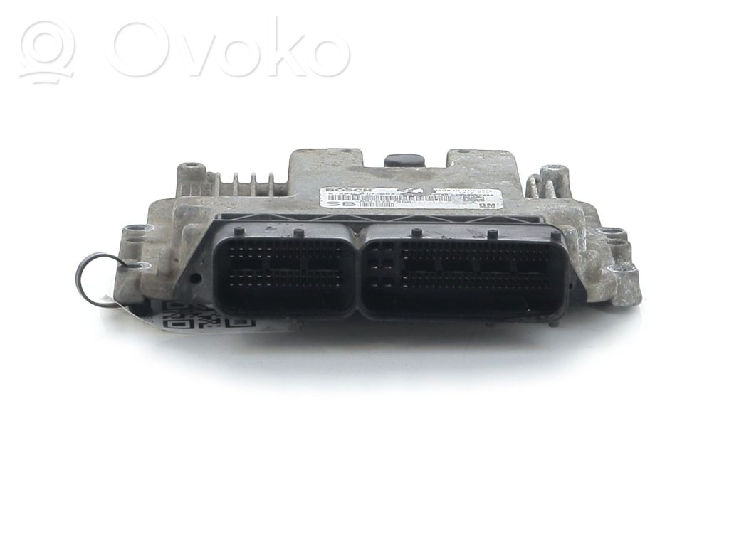 Opel Zafira B Engine control unit/module 