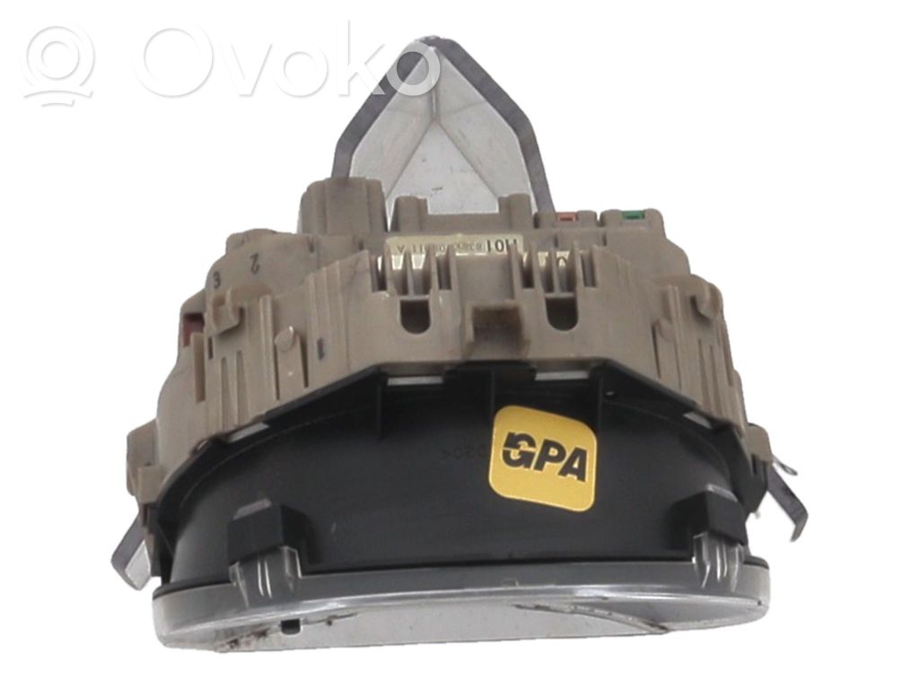Peugeot 107 Speedometer (instrument cluster) 