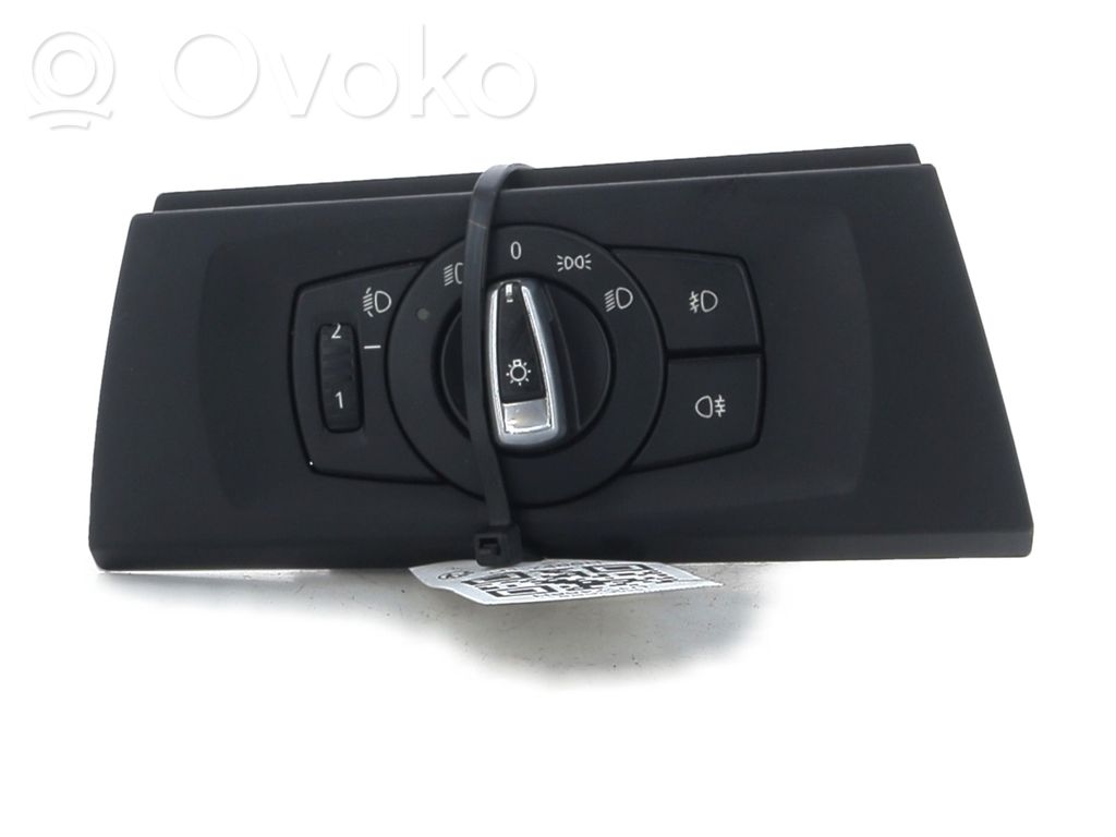 Interruptor de luz   61319169406,U17466H