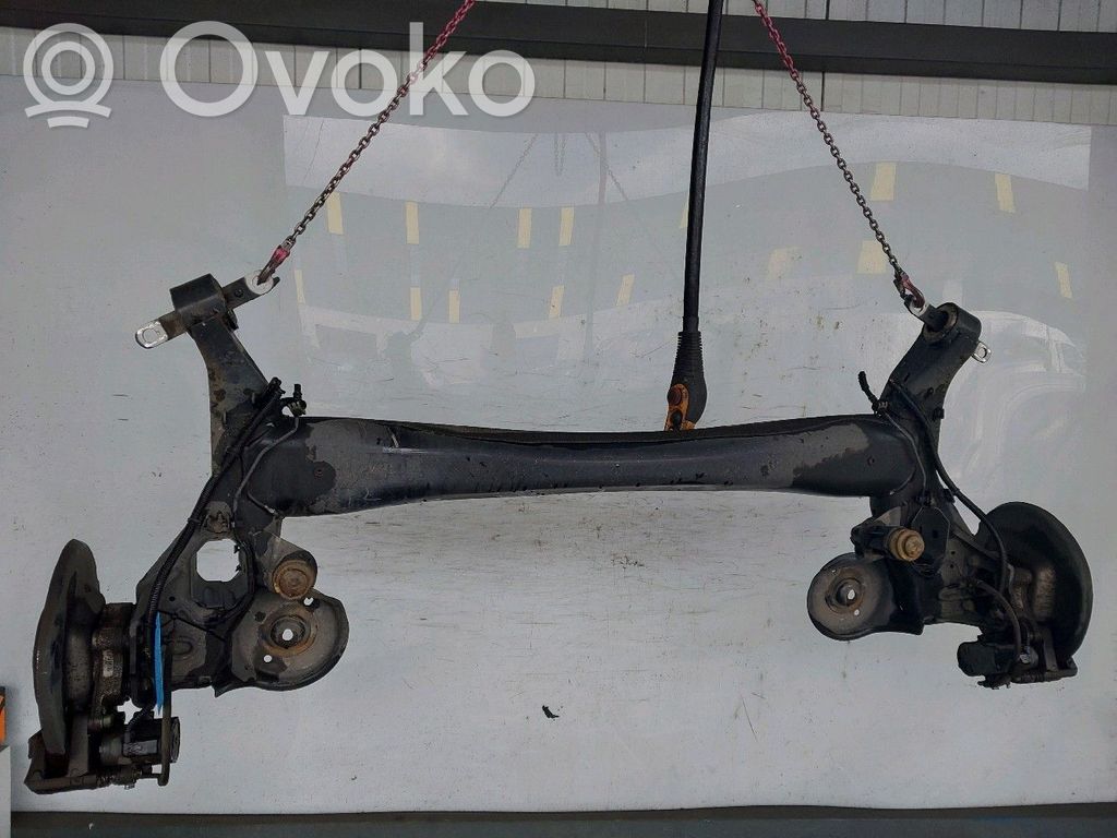 Peugeot 5008 II Grinda punții spate 