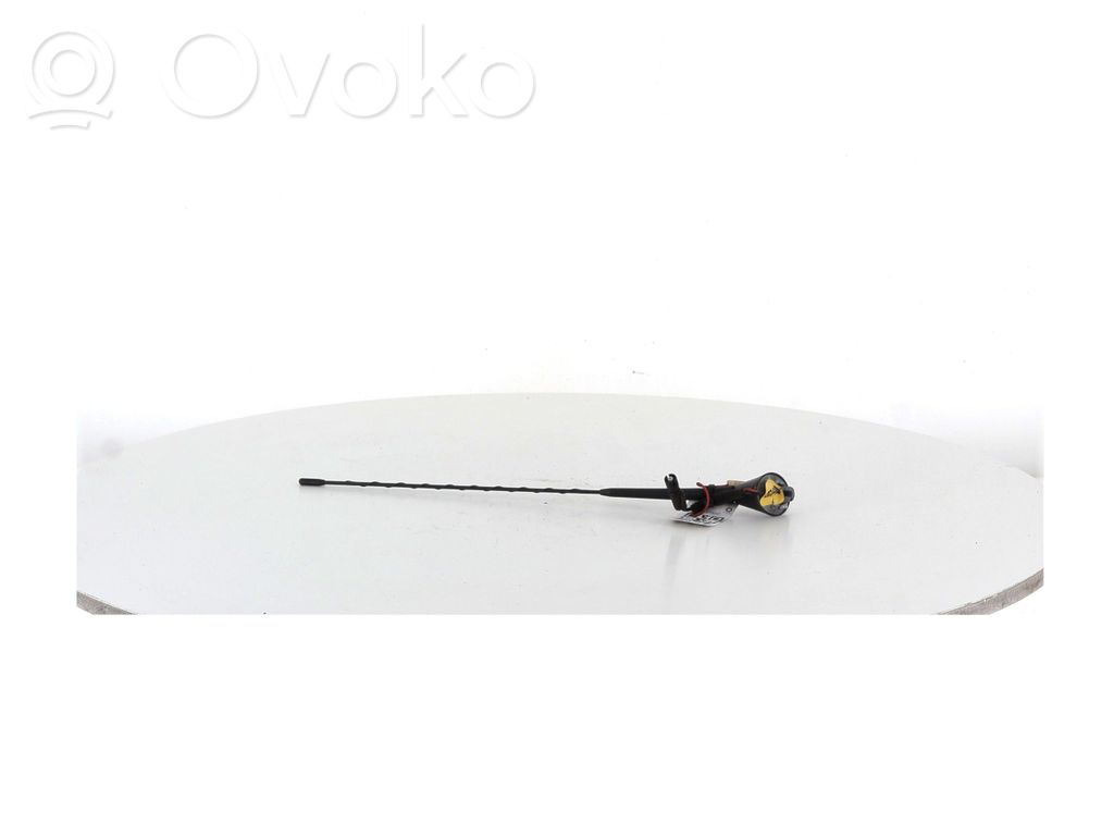 Mitsubishi Colt Antena de radio 