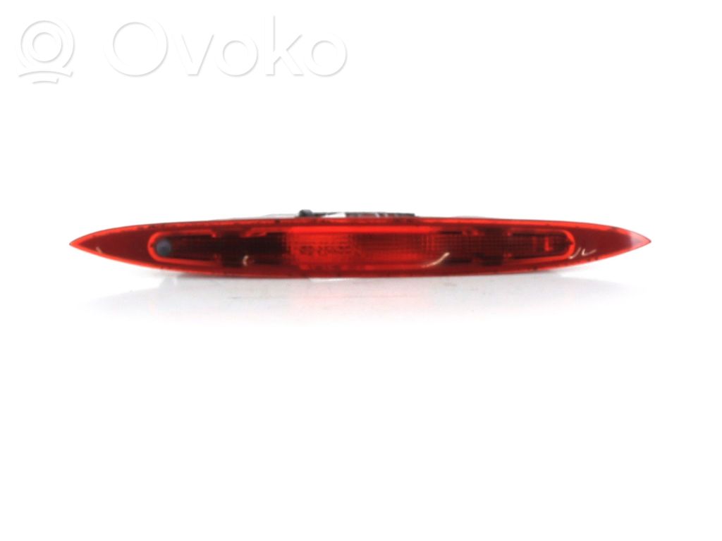 Renault Modus Third/center stoplight 