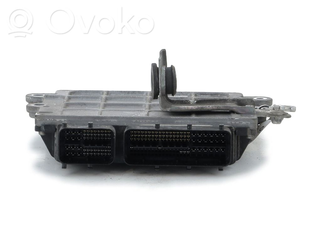 Toyota iQ Engine control unit/module 