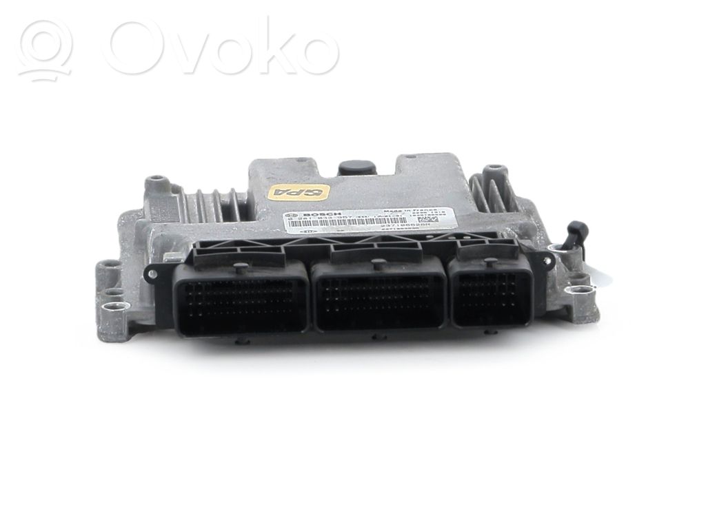 Engine control unit/module   237106626R,P03579H