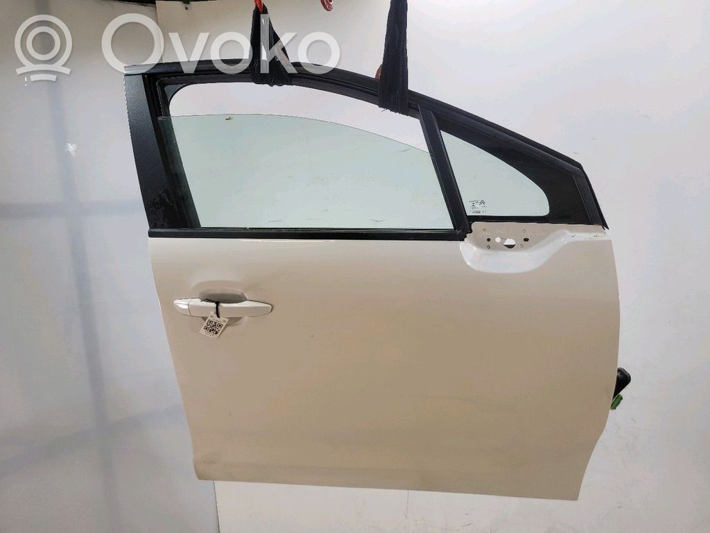 Citroen C3 Дверь 
