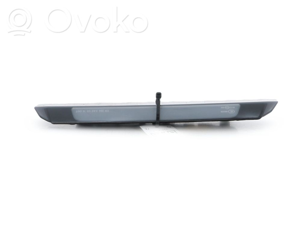Trzecie światło stop   39037080,C14766Z