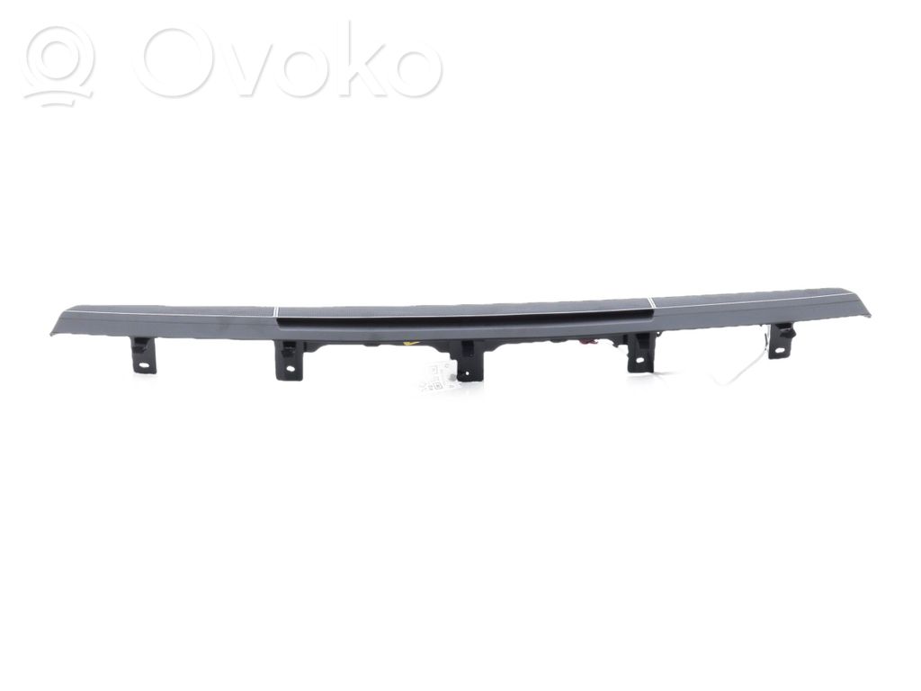 Trzecie światło stop   999066304,H07379G