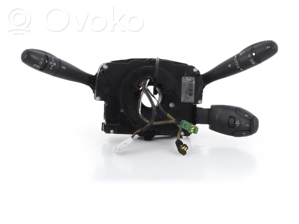 Peugeot 207 Leva/interruttore dell’indicatore di direzione e tergicristallo 