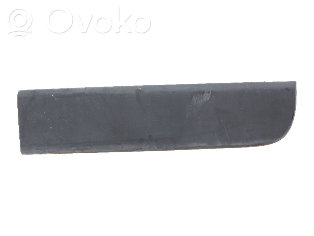 Renault Master III Rivestimento portiera posteriore (modanatura)