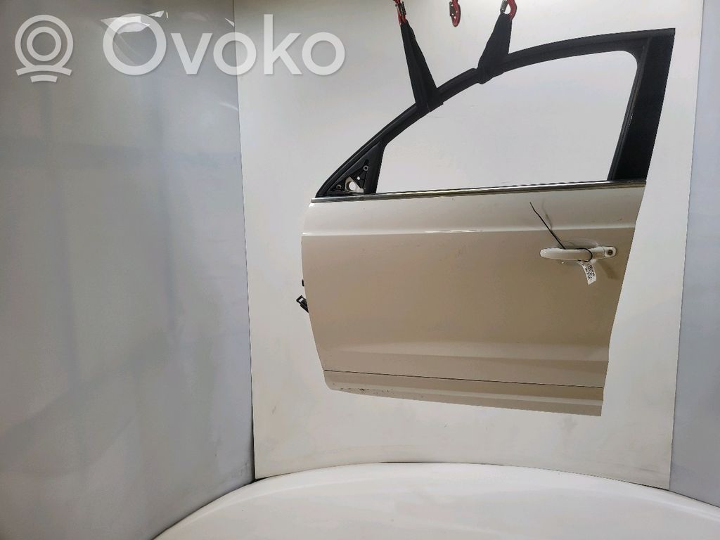 Audi Q3 8U Portiera anteriore 