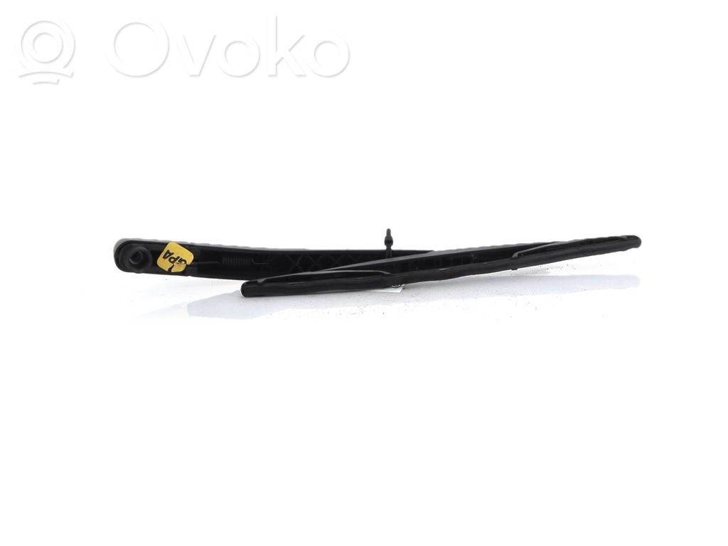 Peugeot 208 I Rear wiper blade arm 
