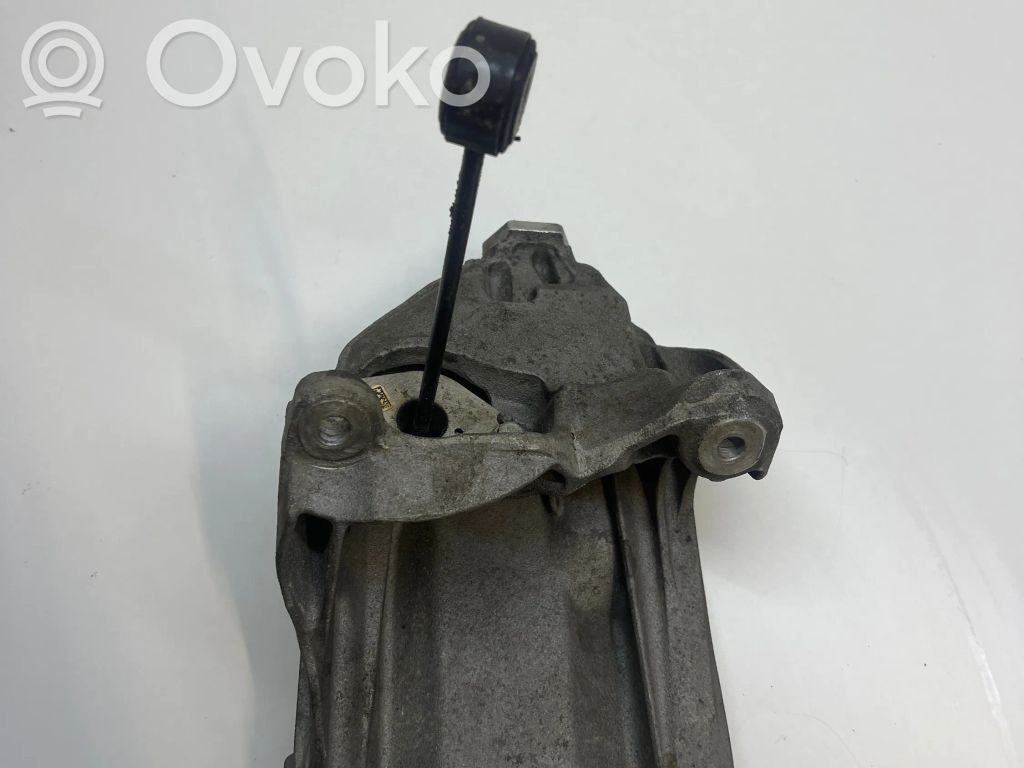 Audi A4 S4 B9 Engine mounting bracket 