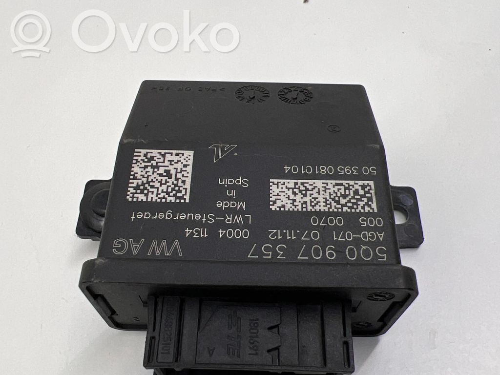 Module d'éclairage LCM   5Q0907357,503950810104