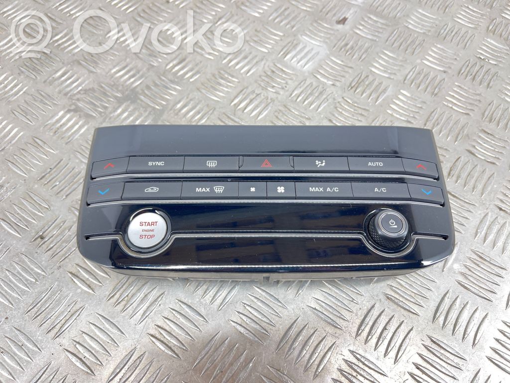Jaguar XE Climate control unit 