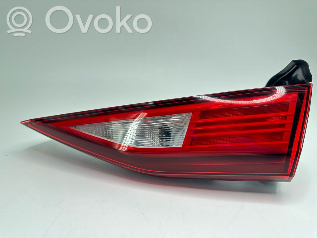 Audi A3 8Y Takaluukun takavalot 