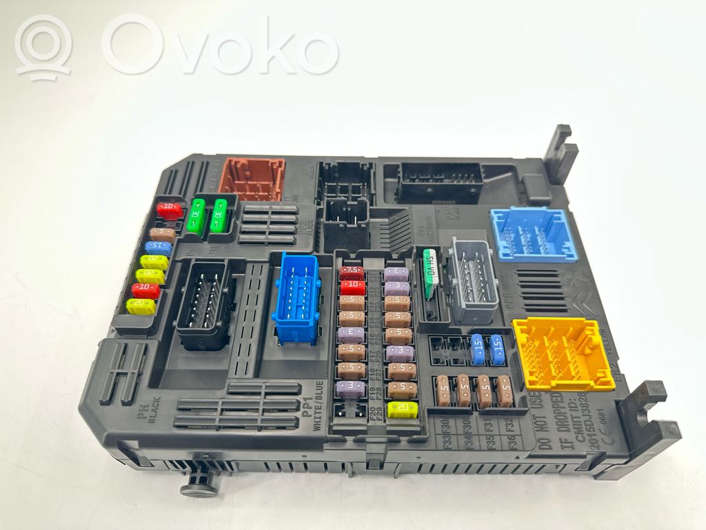 Peugeot 2008 II Fuse box set 