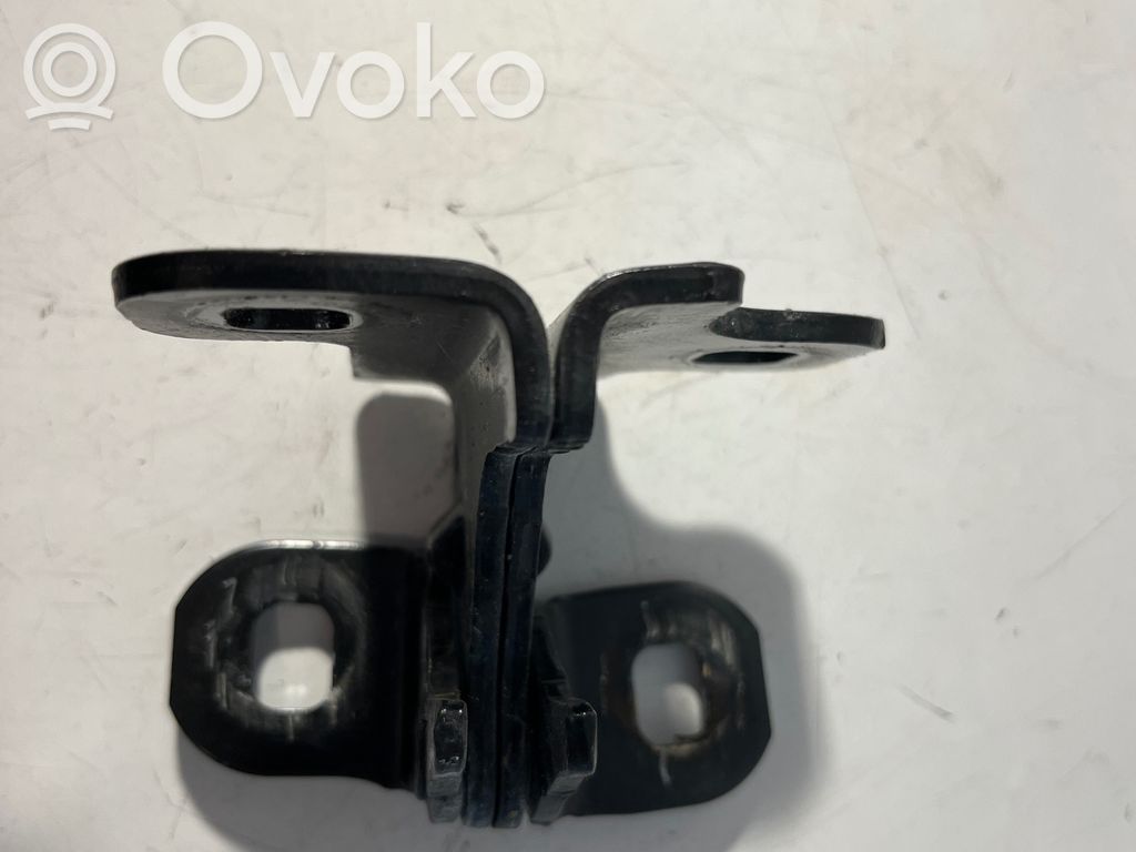 Front door upper hinge   1120071