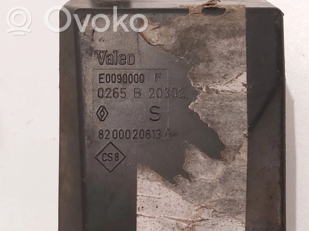 Ohjauspyörän lukitus   E0090000,8200020613A,0265B20302