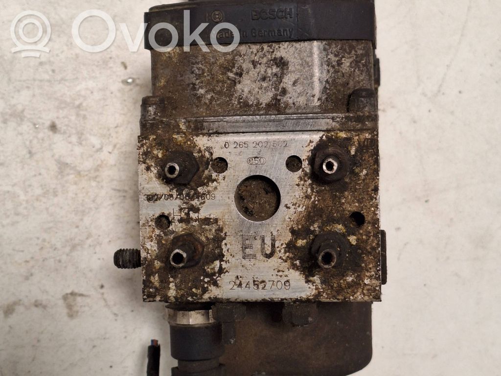 Opel Meriva A Bomba de ABS 