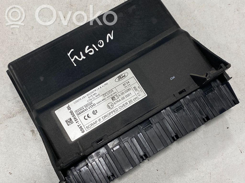 Ford Fusion Comfort/convenience module 