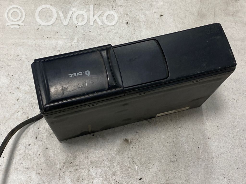 CD/DVD mainītājs   4D0035111A
