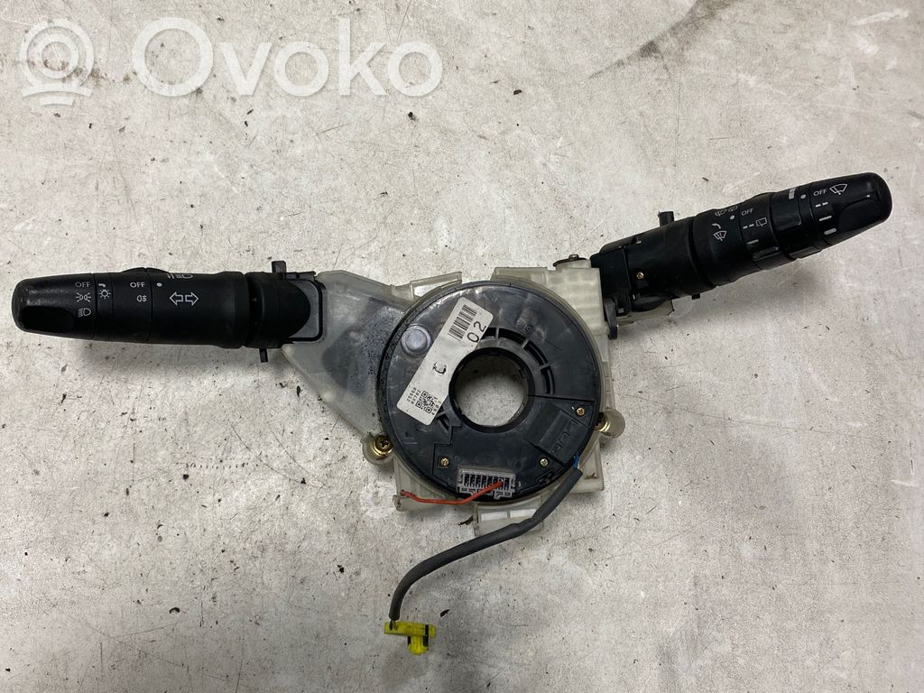 Nissan Micra Manetka / Przełącznik kierunkowskazów wycieraczek 