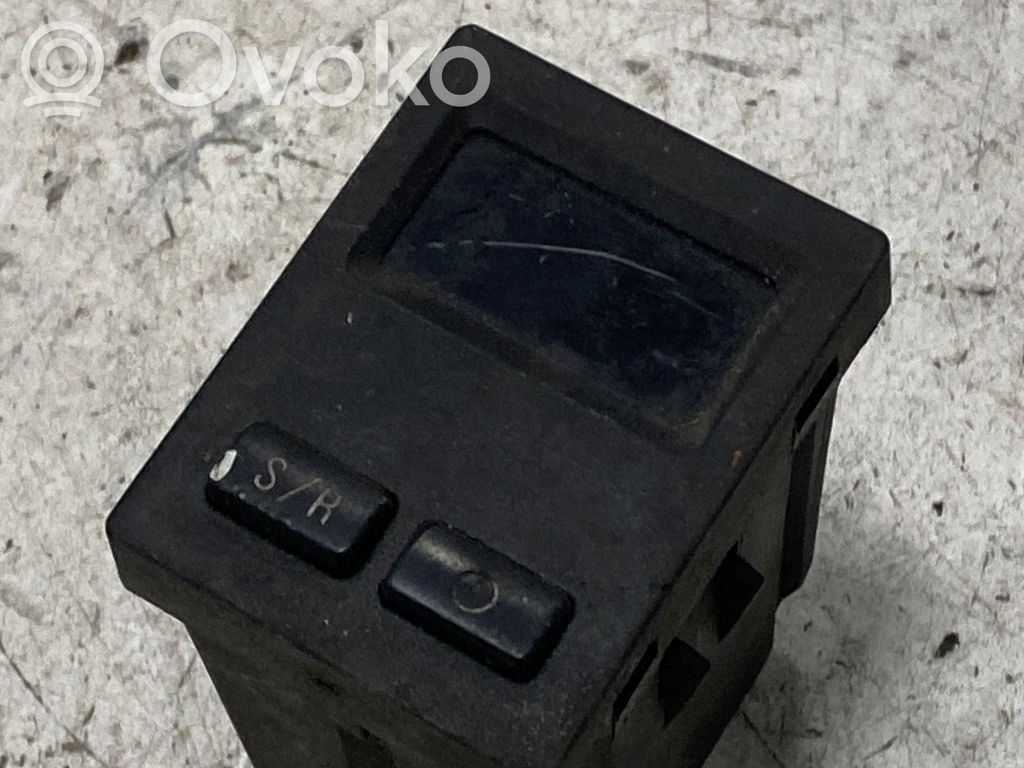 BMW 3 E36 Clock 