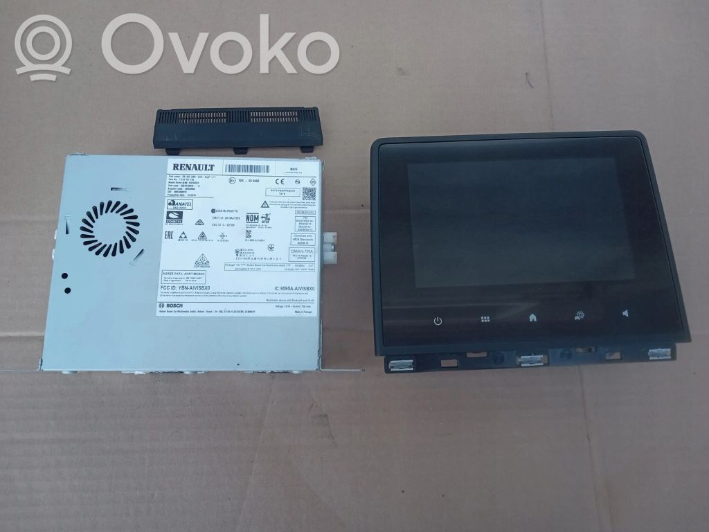 Renault Clio V Panel / Radioodtwarzacz CD/DVD/GPS 