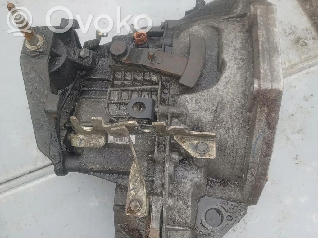 Opel Movano A Manualna 5-biegowa skrzynia biegów 