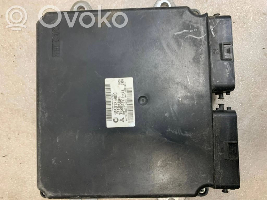Mitsubishi Colt Engine control unit/module 