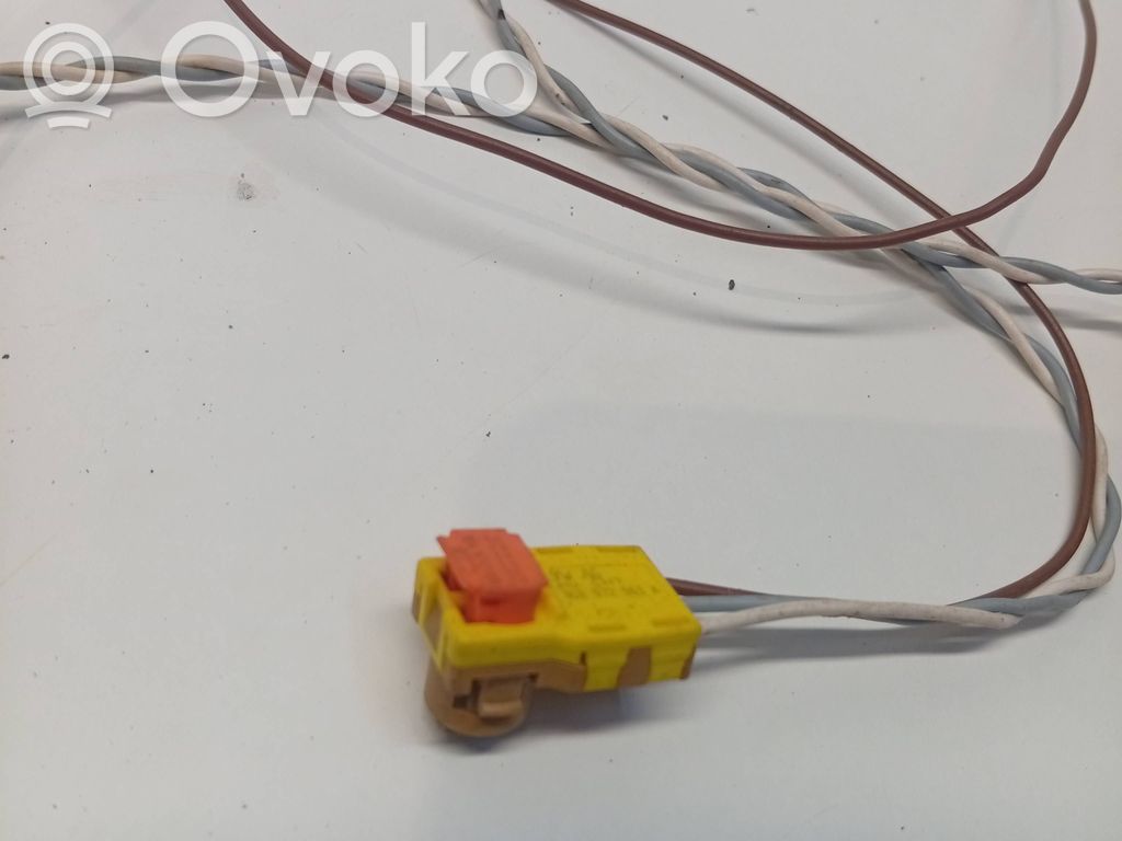 Porsche Macan (95B) Cableado del accionador del airbag 