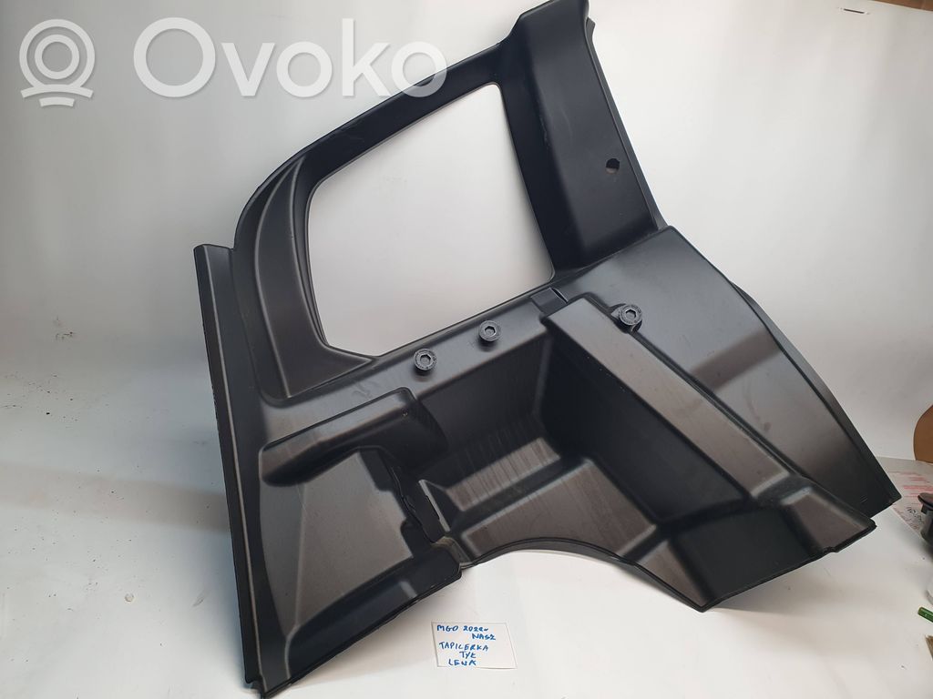 Trunk/boot side trim panel