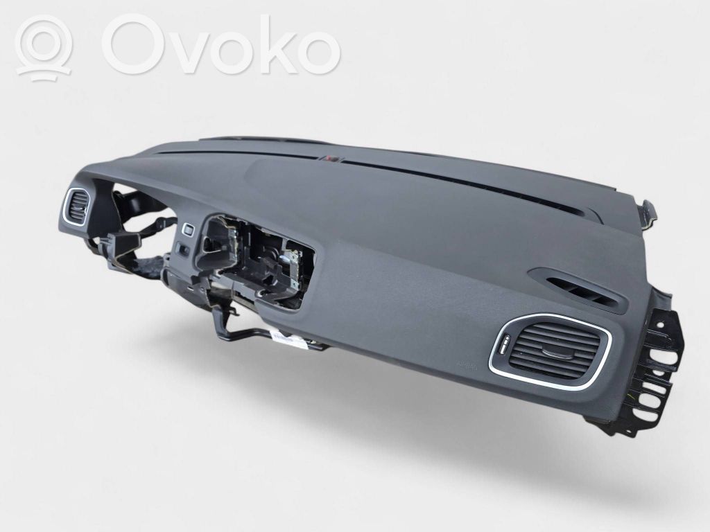 Volvo V60 Panelė 