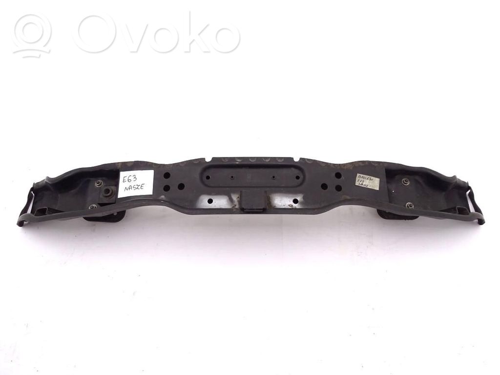 BMW 6 E63 E64 Galinis sustiprinimas bamperio 